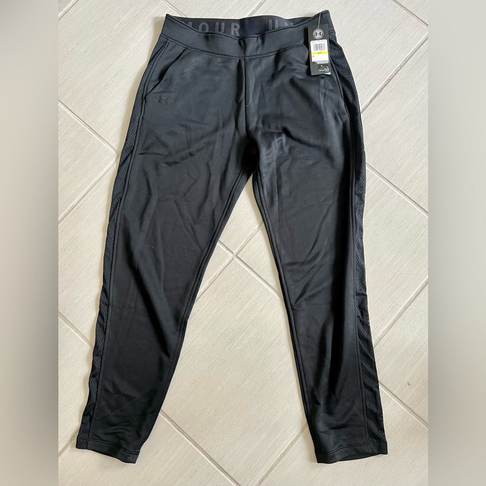 Ladies Under Armour joggers
